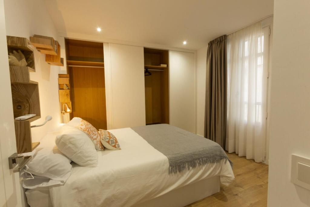 Apartamento Confot / Sbhome โนยา ภายนอก รูปภาพ